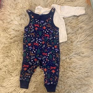 Hanna Andersson holiday baby overall and tee set